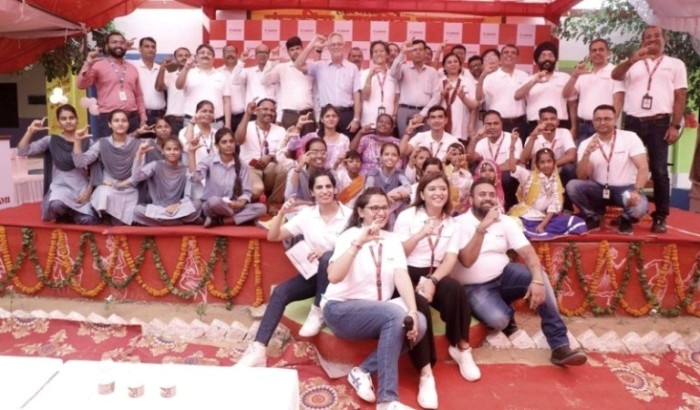Canon India introduces new initiative- ‘Clean Coasts for Tomorrow’- with a beach cleaning drive in Mumbai